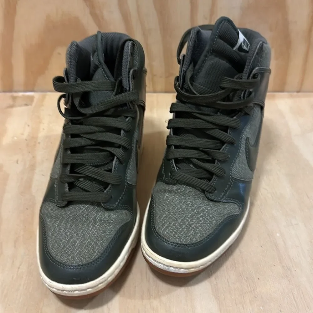 Nike Dunk High Sky Hi Hidden Wedge Forest Green Gum Sneakers Women’s Size 8 Camo